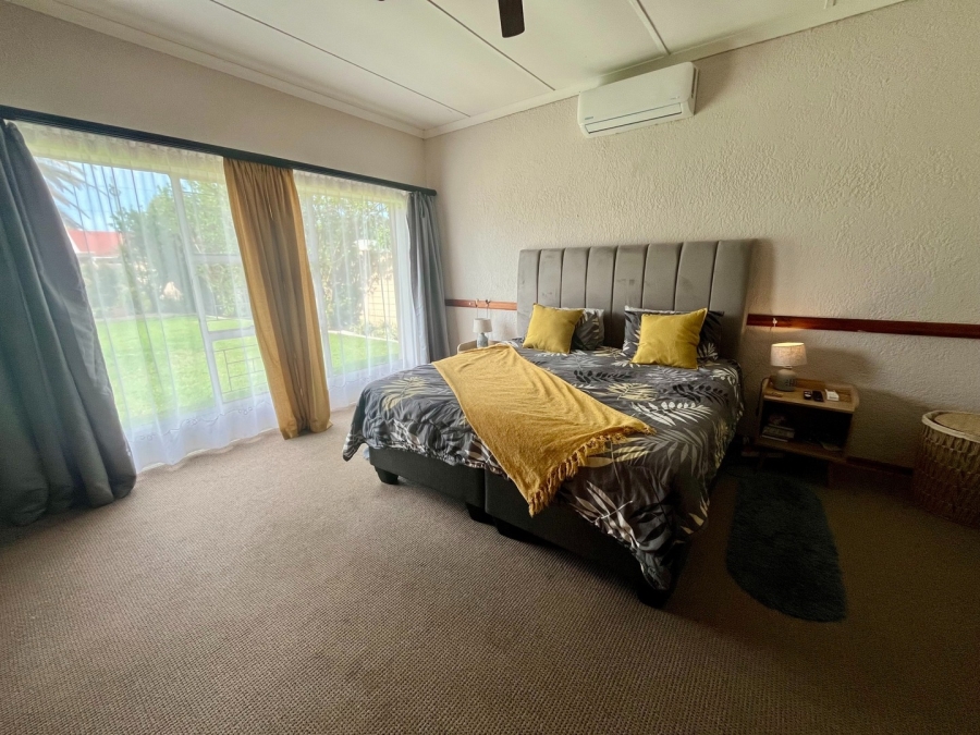 3 Bedroom Property for Sale in La Hoff North West